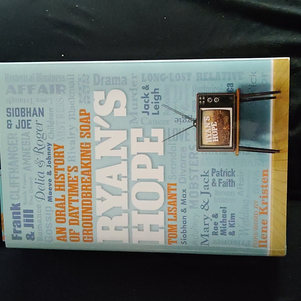 📺 Ryan's Hope – Behind-the-Scenes Soap Opera Tell-All 💬 (Hardcover)